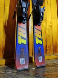 LYŽE FISCHER THE CURV JR 130CM --MODEL 2026--